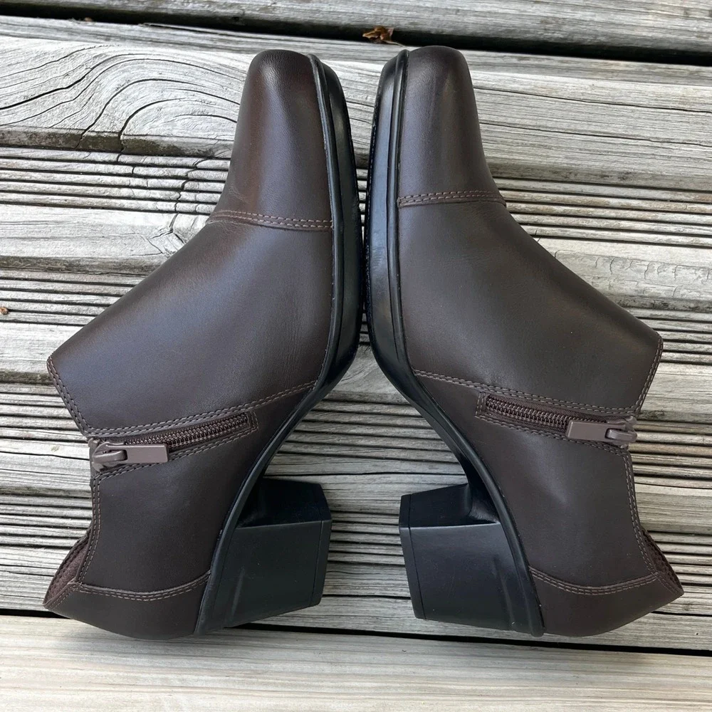 Clarks Collection Emslie‎ Warren Dark Brown Leather Heeled Loafers Womens 9 W